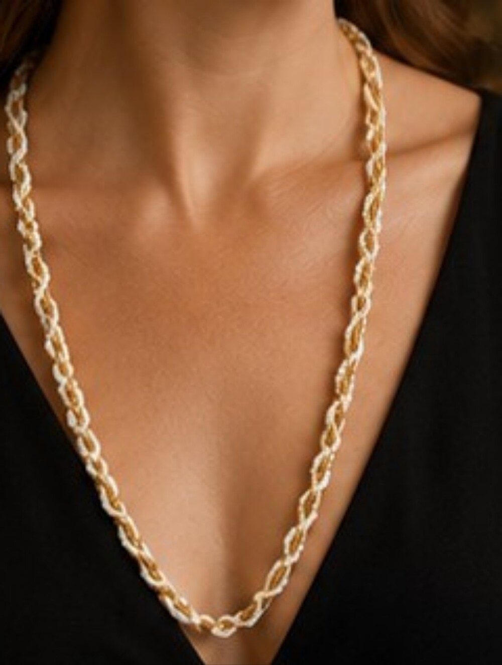 Vintage Trifari Gold Tone White Seed Bead Rope Necklace 26 Opera Length Signed - Picture 3 of 13